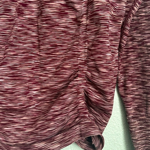 Athleta Fast Track Long Sleeve size XL - Picture 5 of 8